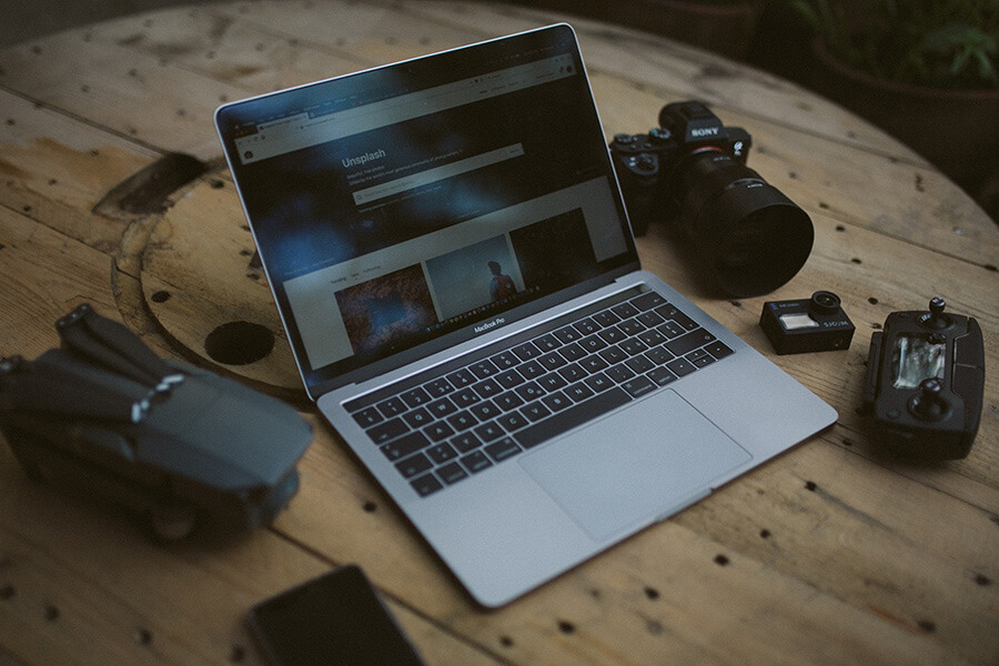 Service laptop